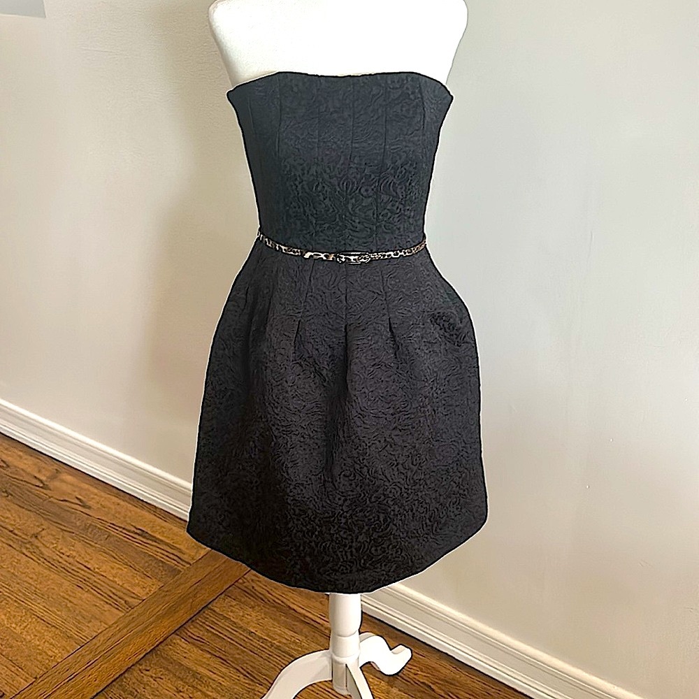 NWT H&M Strapless Black Brocade A-Line Mini Dress - Size 4 (XS/Small)